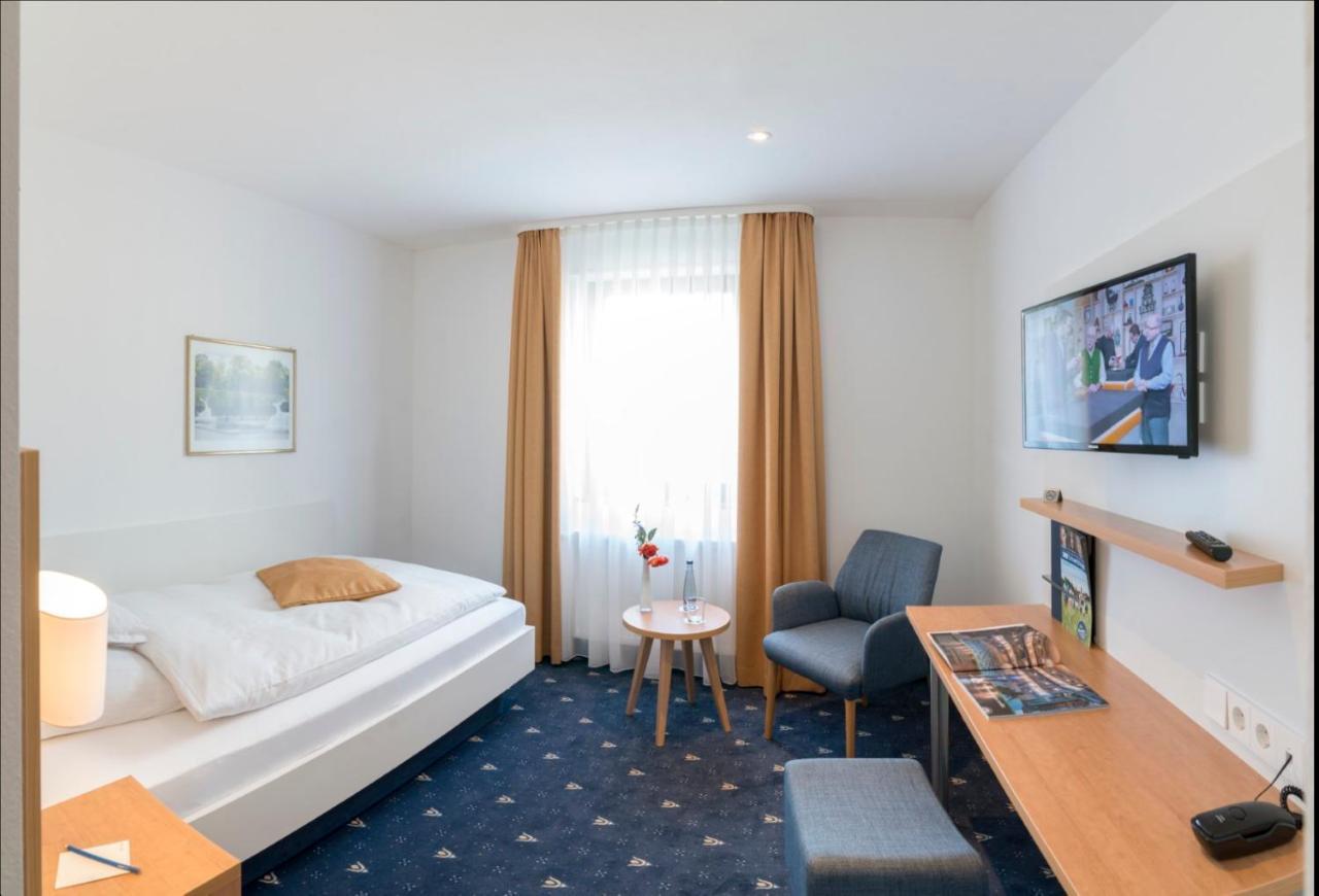 Hotel Adler Post 슈베친겐 외부 사진