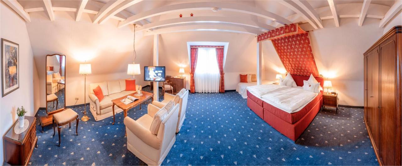 Hotel Adler Post 슈베친겐 외부 사진